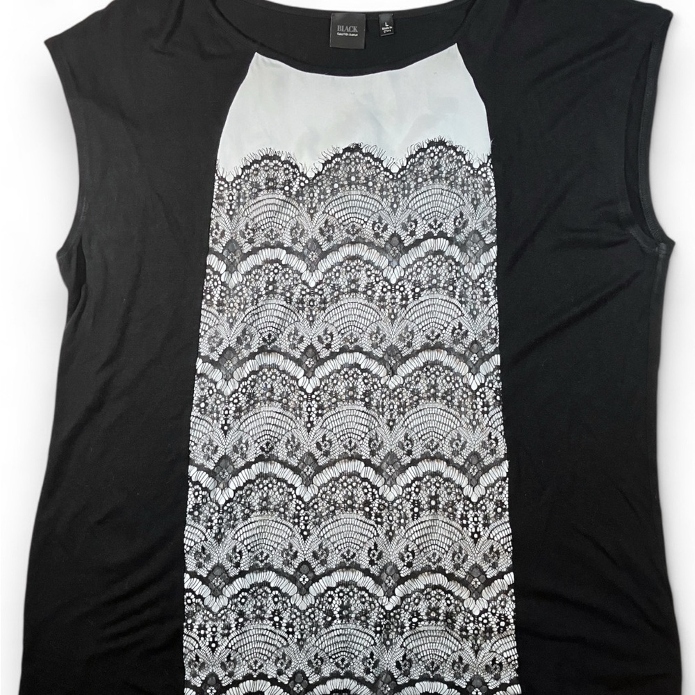 BLACK SAKS FIFTH AVENUE women short sleeve t-shirt with black lace L
